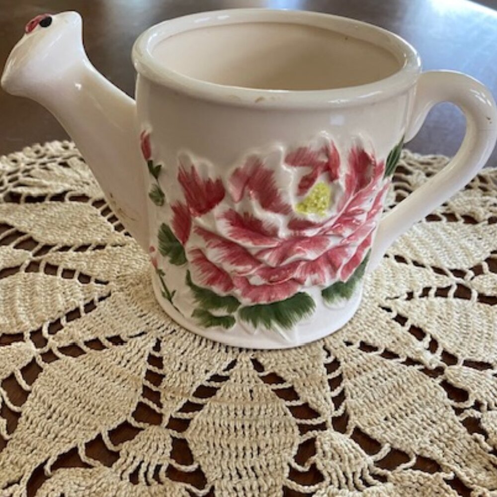 VINTAGE small WHITE Glazed CERAMIC WATERING CAN * 3-D painted PINK CHRYSANTHEMUM